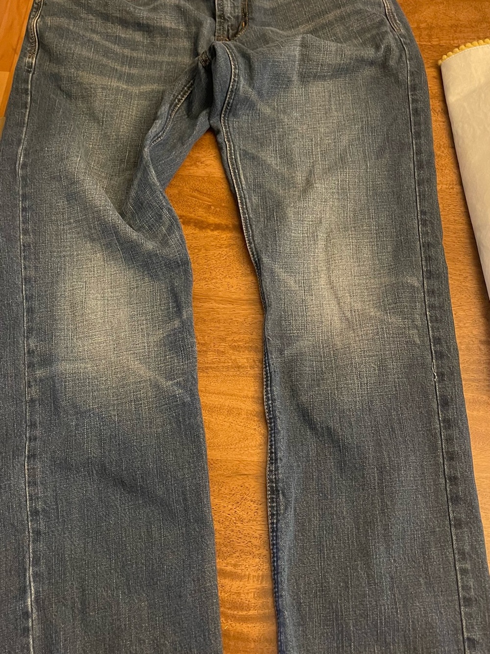 American Eagle Men's slim straight jeans 30x32